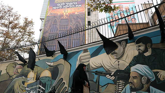 直指伊朗导弹武器库，以色列高层密集警告可能再次动手