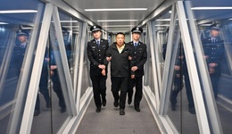 银川原副市长郭柏春案开庭，曾因涉嫌严重职务犯罪被遣返回国