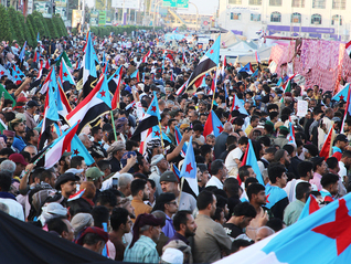 回应阿联酋援助也门分裂势力，沙特再空袭也门南部