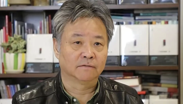 制造余华，反对余华