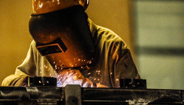 China factory activity returns to growth in December amid policy support