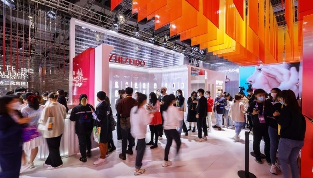 资生堂开始下沉