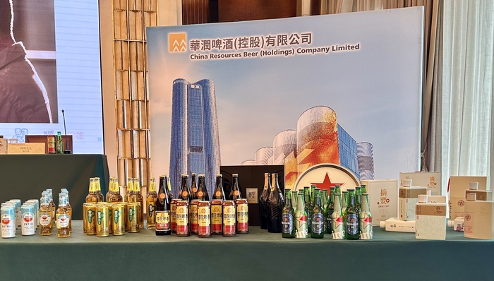 毛利提升净利下降，华润啤酒要把产品送到电竞、露营等新场景