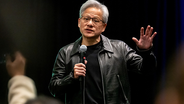 黄仁勋GTC媒体交流会实录：涉及下一代AI、中国市场、美国芯片管制等关键问题