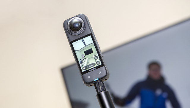 Insta360母公司上市大涨274%