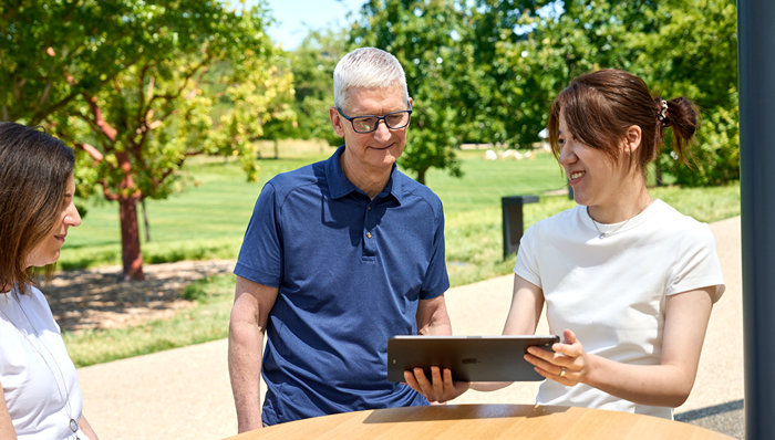 参加苹果WWDC的中国学生：利用AI并不担心未来被替代