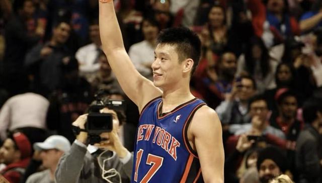 再见“林来疯”！NBA一支超级成长股退役了