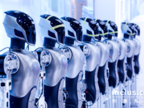 外灘大會(huì)聚焦具身智能：AI從數(shù)據(jù)依賴轉(zhuǎn)向“經(jīng)驗(yàn)時(shí)代”