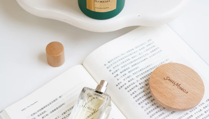 代理香水的颖通集团为何下场开香水集合店？