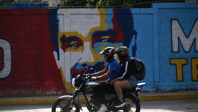 美国与委内瑞拉有何恩怨？