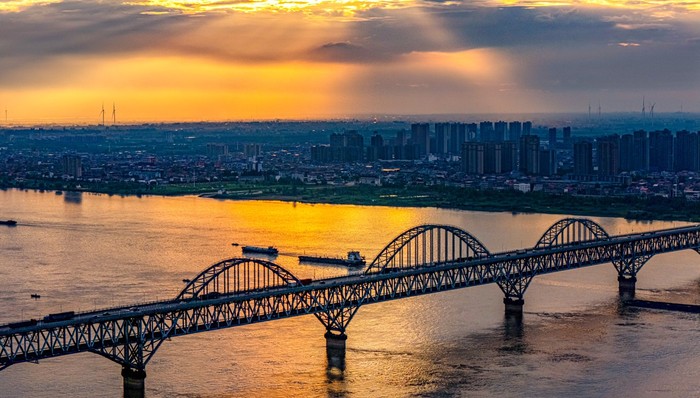 如何治疗“长江病”？中国用十年给出答案