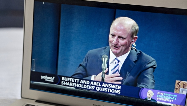 伯克希尔新CEO年薪达2500万美元，是巴菲特的250倍