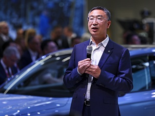 零跑创始人朱江明回应新能源车价格战：车企绝对不能亏本卖车