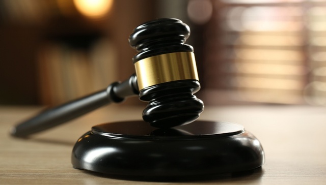 景德镇一家三口被撞身亡案被告人获死缓，法院：系间接故意，具有自首情节