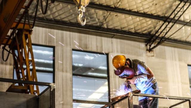 China December PPI falls 1.9%, factory-gate deflation eases as monthly gains extend