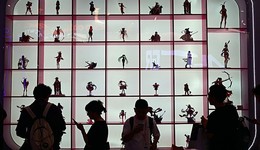 這個社會的人們非常在乎立場，總是在兩個極端之間做選擇 | 專訪