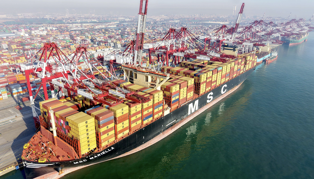 外贸,;外贸;2025年;中国出口;同比增长5.5%