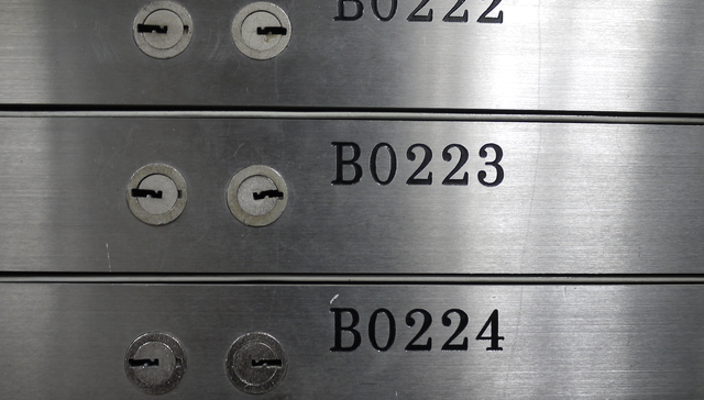 黄金价格飙升;银行保管箱;一箱难求