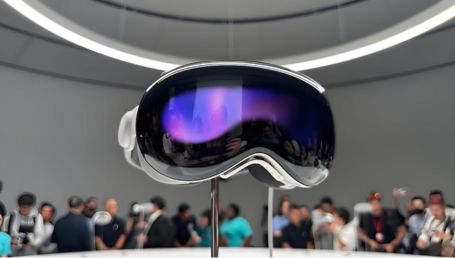 闪电快讯 ｜ 供应链人士：苹果智能眼镜预计最快第二季度亮相