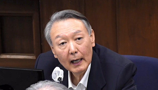 比检方要求的轻一半，尹锡悦因妨害公务一审获刑5年