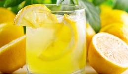 百亿柠檬水市场激战，看同质化、口感如何突围战？