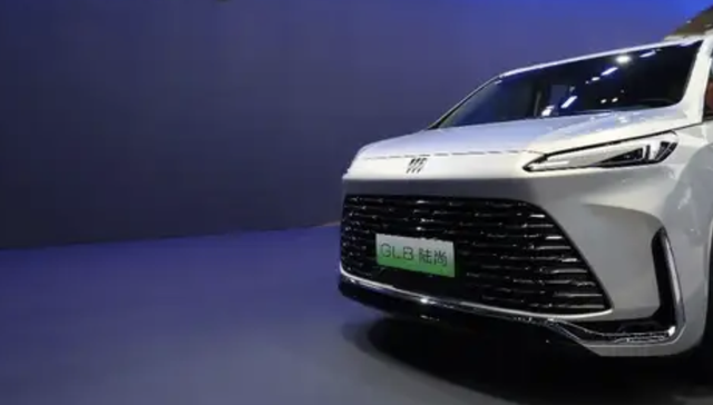 中年别克，不用再靠GL8苦撑了