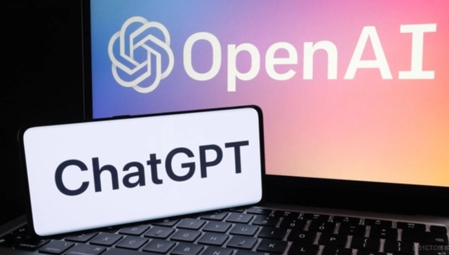 全球算力产业，正在陪着OpenAI走钢丝