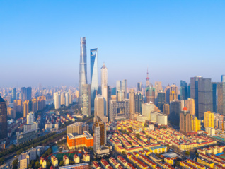 2025年楼市政策红利密集释放，华发上海多盘续写热销篇章