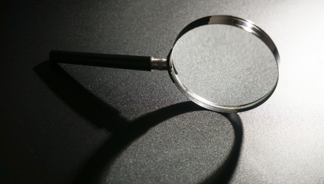 强化权力监督;遏制地方政府花钱“打榜”冲动