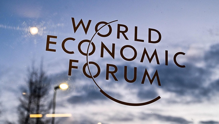 达沃斯的中国声音：旧世界崩塌之时，做“房间里的成年人”