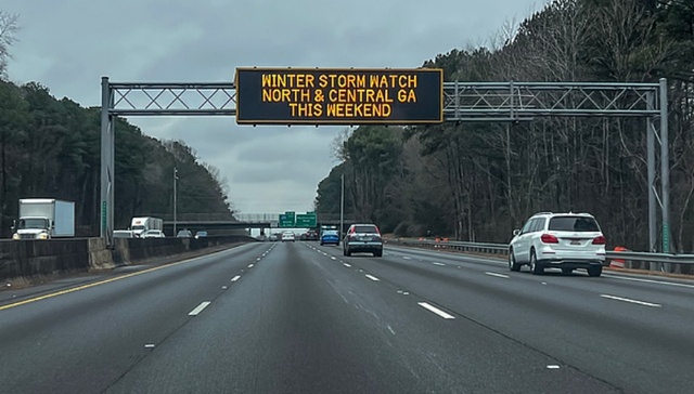 超级风暴;美国;17个州;紧急状态;特朗普;简报