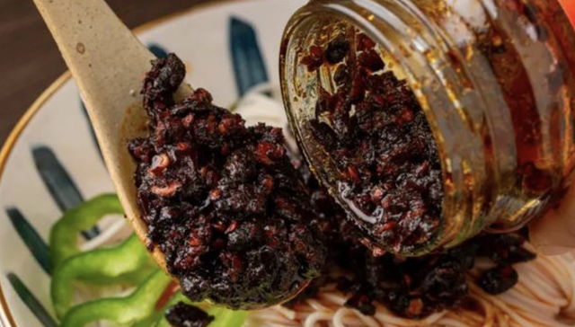 “断网”老干妈，狂揽54亿重回巅峰