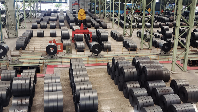 工业利润,;2025年;工业利润;同比增长0.6%;扭转连续三年下降态势