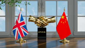 50余家大企业高管随行，英国首相时隔8年再访华