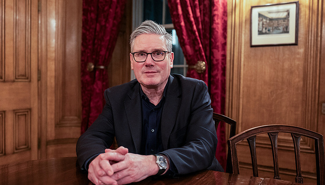 斯塔默；中美；选边站队