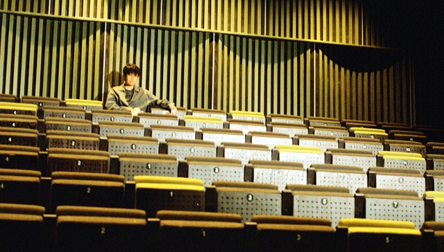 化妆是件衣服，男女也是件衣服｜专访