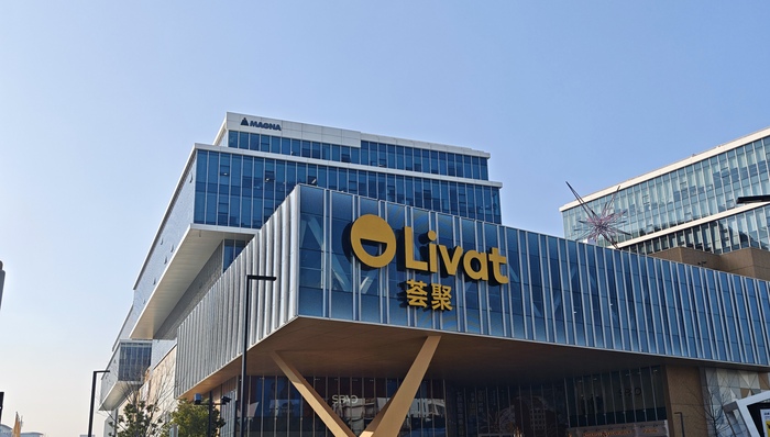 荟聚;宜家闭店风波;英格卡朱洁敏;市场质疑