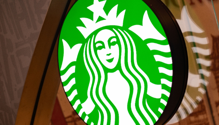 星巴克;2028财年;全球净增门店;第一财季净增门店