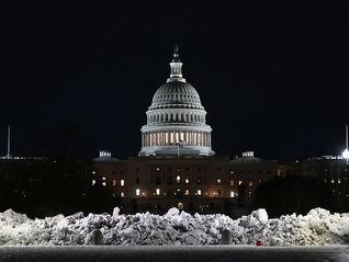 众院休会无法审议拨款法案，美联邦政府再次陷入“停摆”