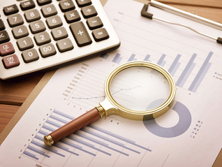 【财富周刊】多家银行再度抬高积存金准入门槛，多只LOF基金暂停大额申购