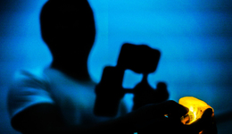 美妆直播带货告别“野蛮生长”