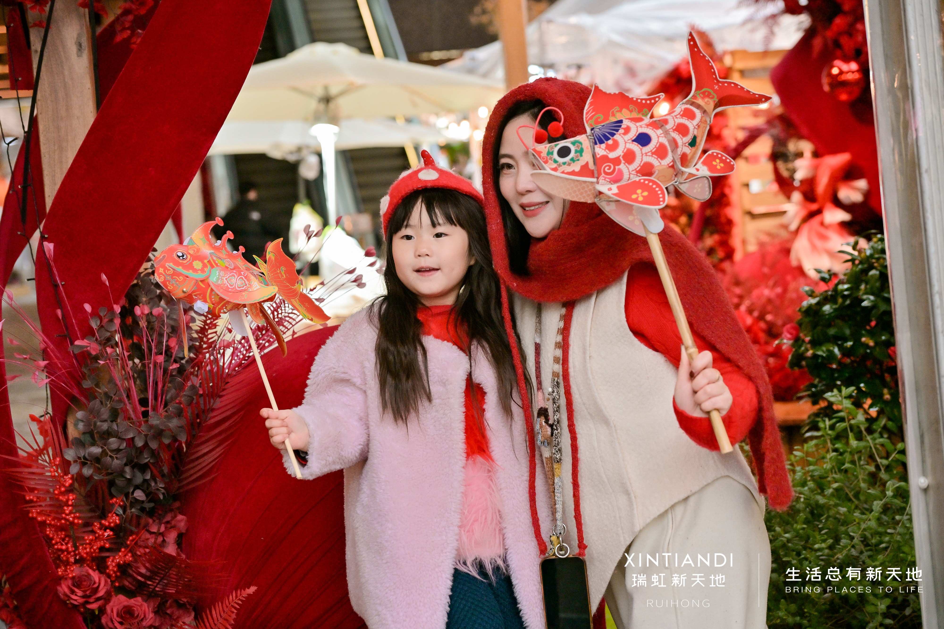 03-2 蔚冉生长月亮湾花市新春集 消费者1.jpg
