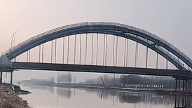 江苏响水月港大桥坍塌事故已致5人遇难，官方：坍塌原因仍在调查中