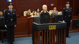 大搞“全家腐”，湖南省政协原主席李微微受贿1.17亿被判无期