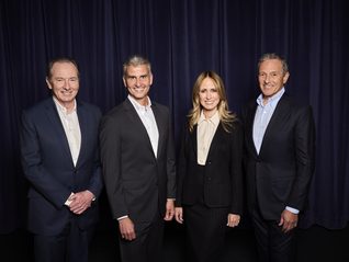 迪士尼换帅落定，乐园业务负责人戴明哲将接棒CEO