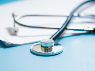 上海两会代表热议“老外来华看病”：国际医疗不会挤占基本医疗资源，建议做整体规划