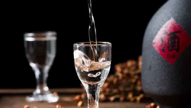 皇台酒业四连板：博弈白酒产业“末日轮”