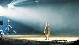 短劇風(fēng)暴中，被“催熟”的小演員們