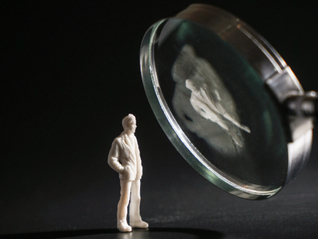 4名“老虎”被处理：倪强纵容配偶不实际工作获取薪酬，林景臻私藏阅看寄递有严重政治问题书籍