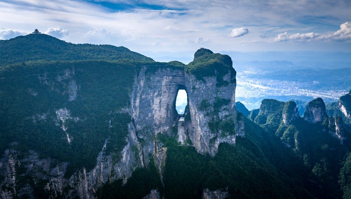 山水旅游第一股;*ST张股;重整计划;摘星